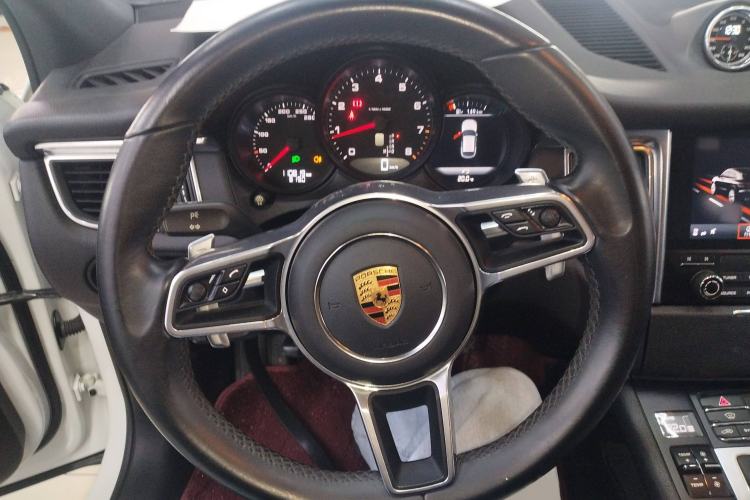 Used Porsche Macan 2017 Macan 2.0T
