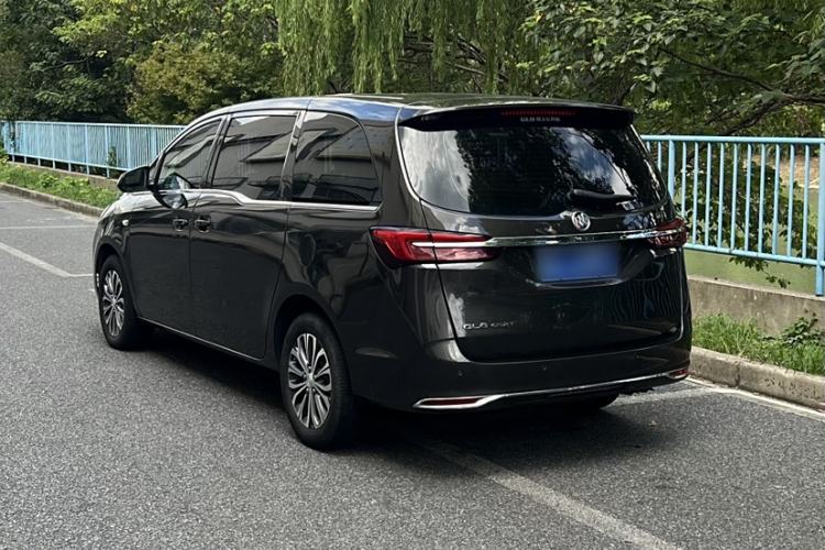 Used Buick GL8 2021 Land Cruiser Executive Class 652T Comfort Model
