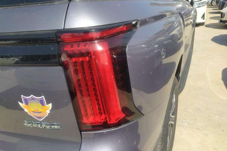 Used Haval H5 2023 2.0T Automatic Two-Wheel Drive LinkedIn Gasoline
