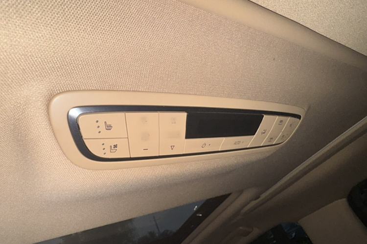 Used Buick GL8 2021 ES Landtrek 653T Luxury Model
