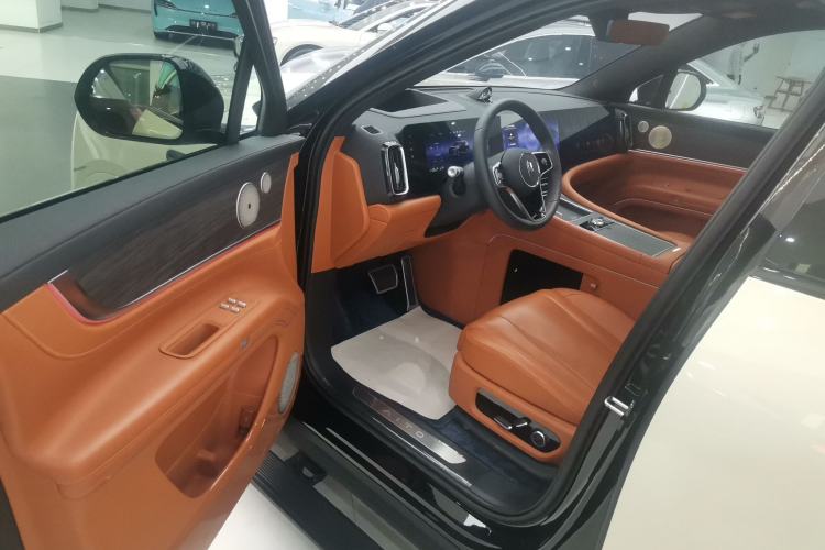 Used Hima AITO M9 2024 Range-Extended Ultra Version 42 kWh 6-Seater Model
