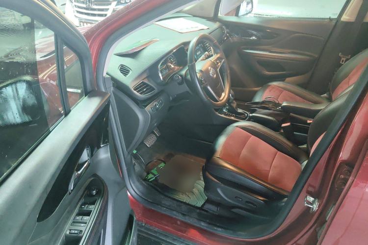 Used Buick Encore 2016 18T Automatic All-Wheel-Drive Flagship Model
