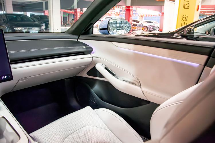 Used  SU7 2024 Four-Wheel Drive Ultra-Long Range Advanced Intelligent Driving Max Edition
