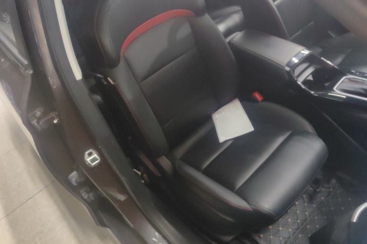 Used MG 5 2021 180 DVVT CVT Youth Luxury Edition
