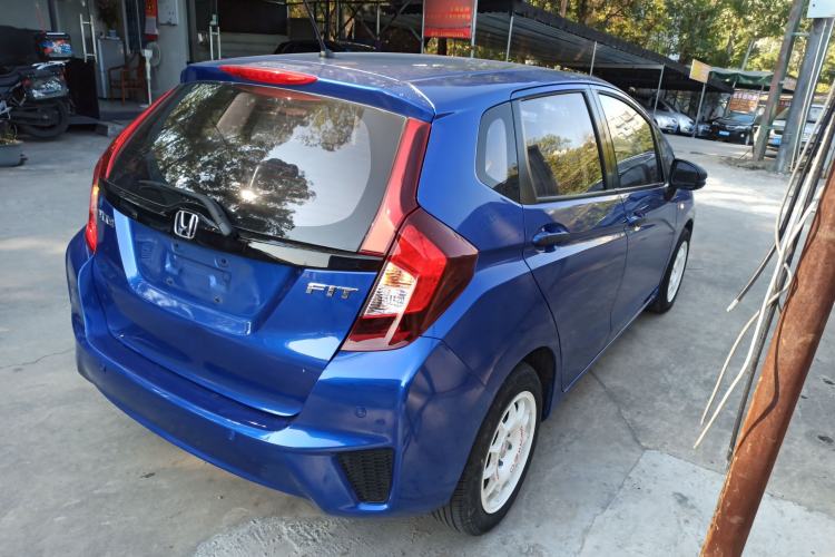 Used Honda Fit 2016 1.5L LXS CVT Comfort Sunroof Version
