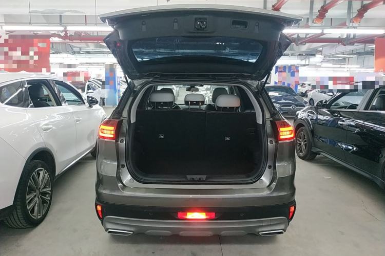 Used Geely Auto Emgrand X7 Sport 2022 1.8TD DCT Zhiya Trim
