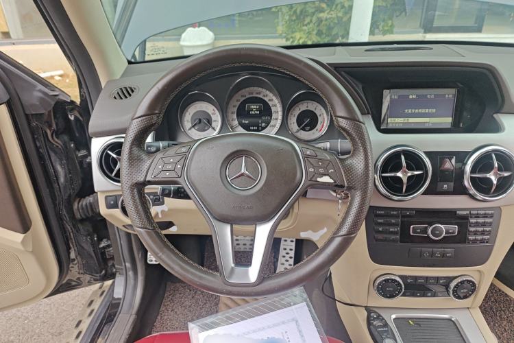 Used Mercedes-Benz GLK-Class 2014 GLK 260 4MATIC Dynamic Model