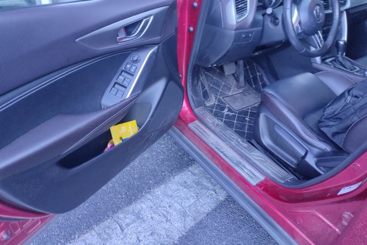 Used Mazda CX-4 2016 2.0L Automatic 2WD Blue Sky Luxury Edition
