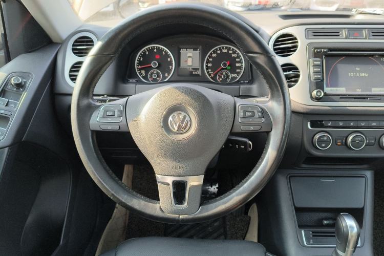 Used Volkswagen Tiguan 2013 2.0 TSI Automatic All-Wheel Drive Luxury Edition