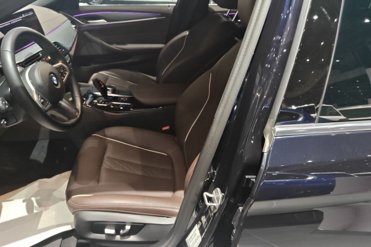 Used BMW 5 Series 2022 Restyled 530Li Leading Edition M Sport Package
