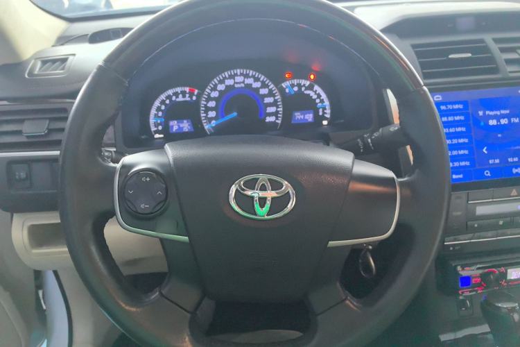 Used Toyota Camry 2016 2.0G 10th Anniversary Leading Edition