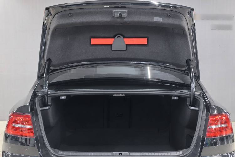 Used Volkswagen Magotan 2018 330TSI DSG Advanced Model
