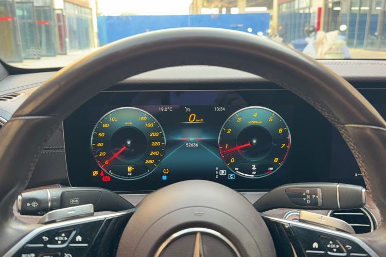 Used Mercedes-Benz E-Class 2021 Restyled E 300 L Luxury Edition
