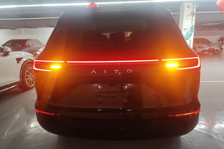 Used Hima AITO M7 2024 1.5T Intelligent Driving Rear-Drive Pro Version 5 Seats
