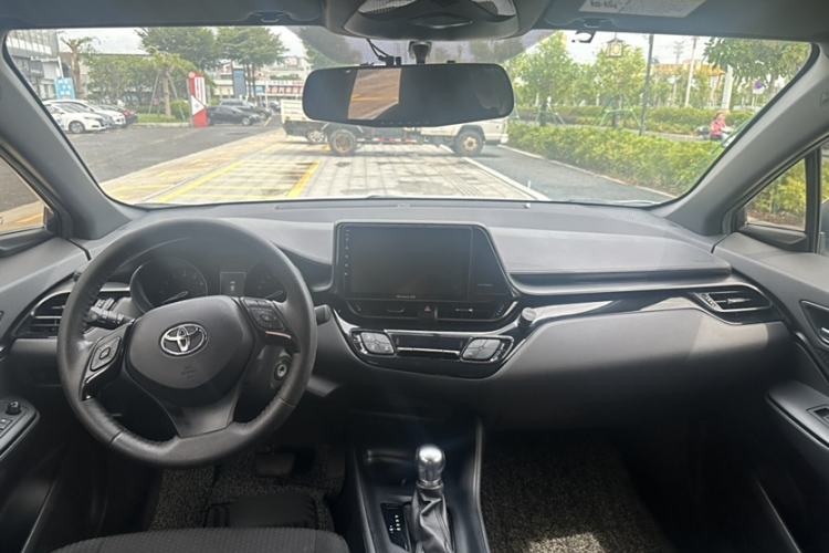 Used Toyota C-HR 2018 2.0L Elite Edition China V standard
