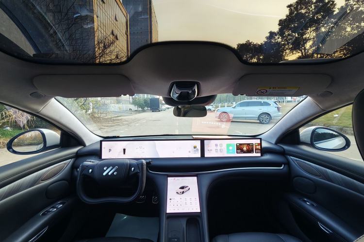 Used  L7 2024 MAX Long-Range Flagship Edition
