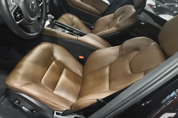 Used Volvo XC90 2018 T6 Zhiyi Edition 7-Seater
