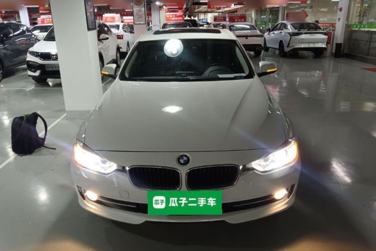 Used BMW 3 Series 2014 320Li Fashion Model
