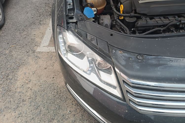 Used Volkswagen Magotan 2015 1.8TSI Luxury Model
