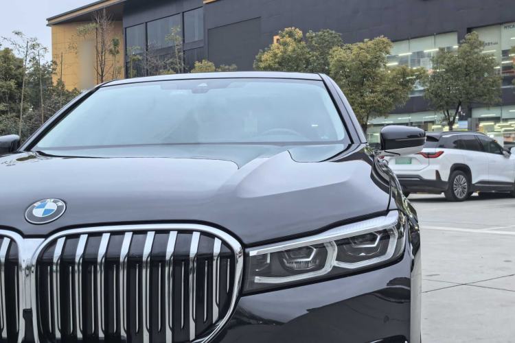 Used BMW 7 Series 2021 740Li Leading Edition Luxury Package
