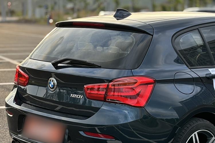 Used BMW 1 Series 2016 120i Sport Design Package
