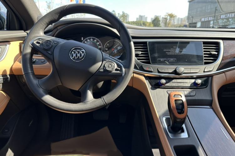 Used Buick LaCrosse 2018 28T Luxury Edition