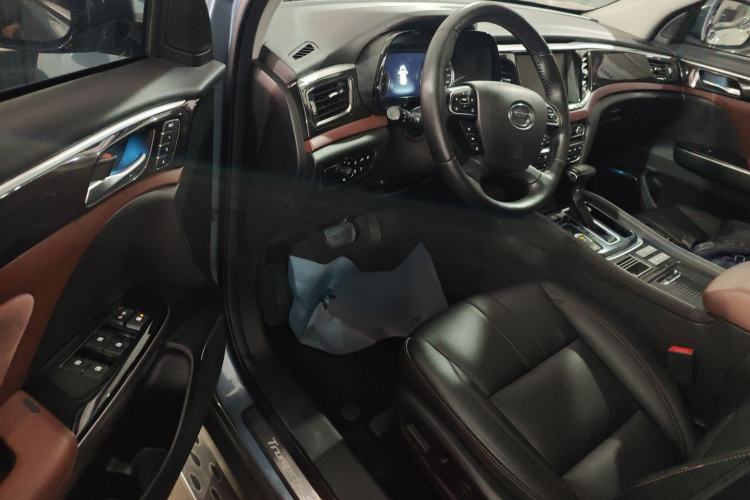 Used GAC Trumpchi GS8 2019 390T Two-Wheel Drive Luxury Smart Connectivity Version (7 Seats)
