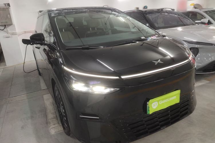 Used XPeng X9 2025 740 Ultra-Long Range Max
