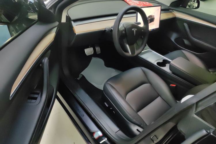 Used Tesla Model 3 2022 Rear-Wheel-Drive Version
