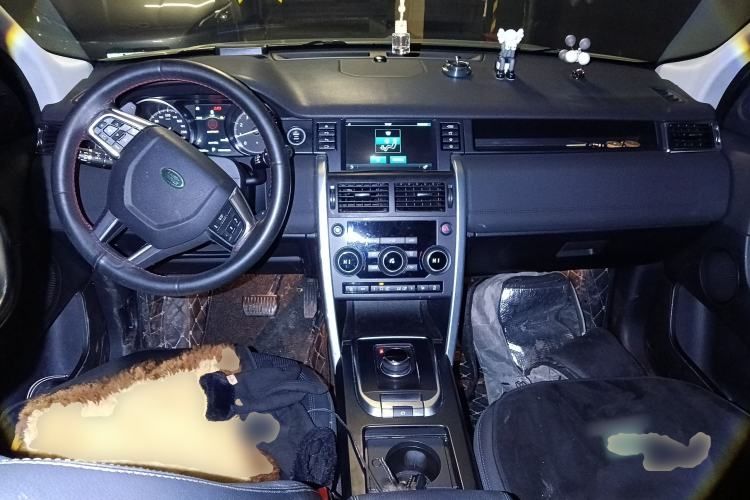 Used Land Rover Discovery Sport 2019 240 PS SE Version China V Standard