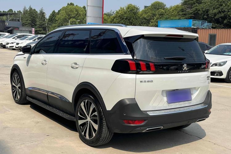 Used Peugeot 5008 2017 380THP 7-Seater Luxury Edition
