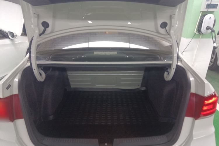 Used Volkswagen Santana 2016 1.6L Automatic Comfort Edition
