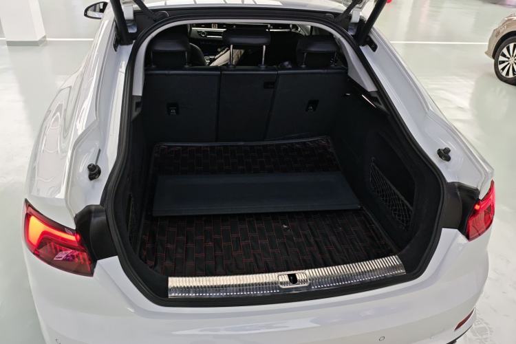 Used Audi A5 2017 Sportback 40 TFSI Fashion Model
