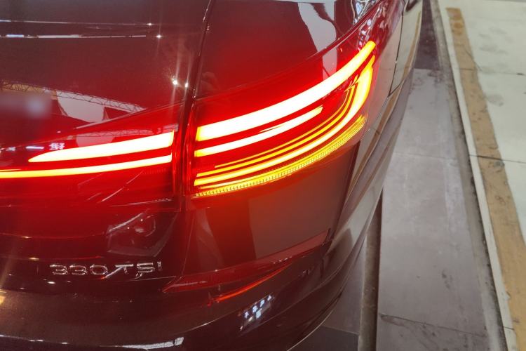 TDK.VehicleDetails.img