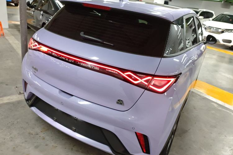 Used BYD Dolphin 2023 420 km Fashion Edition
