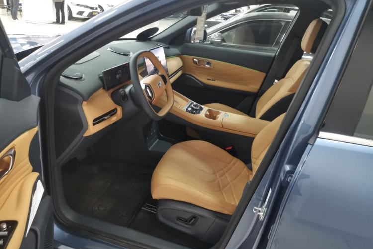 Used Geely Galaxy Galaxy Xingjian 7 EM-i 2025 120km Flagship Edition
