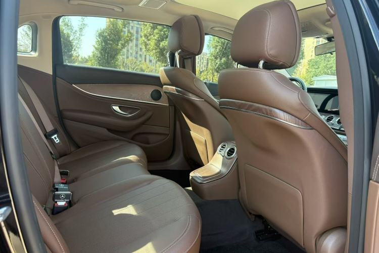 Used Mercedes-Benz E-Class 2021 Facelift E 260 L
