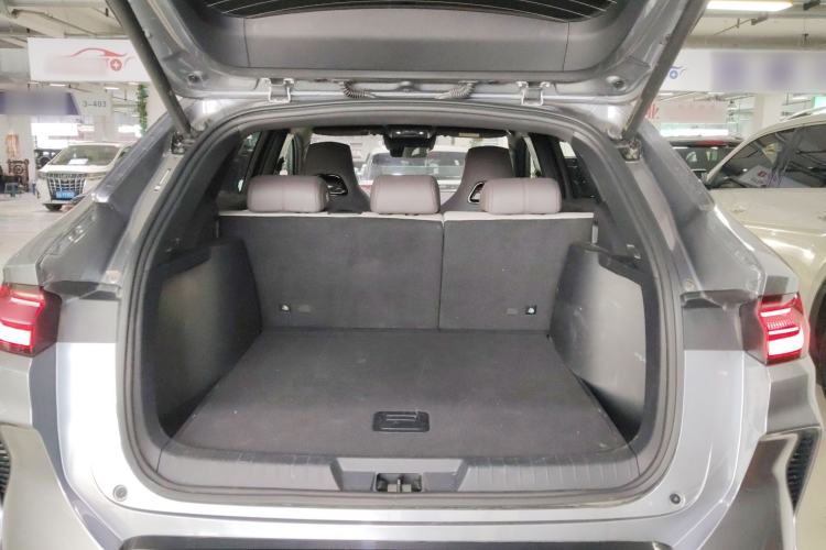 Used BYD Song PLUS New Energy 2025 EV Intelligent Driving Version 520km Premium Model
