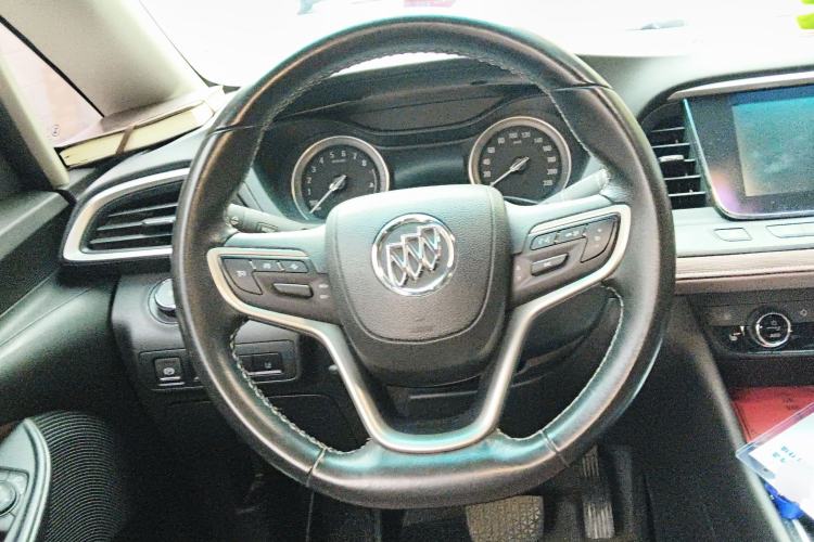 Used Buick GL6 2018 18T 6-Seater Prestige Model