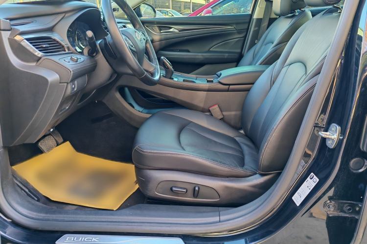 Used Buick LaCrosse 2019 28T Luxury Model
