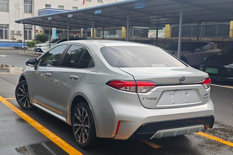 Used Toyota Levin 2022 Dual-Motor 1.8H E-CVT Sport Edition
