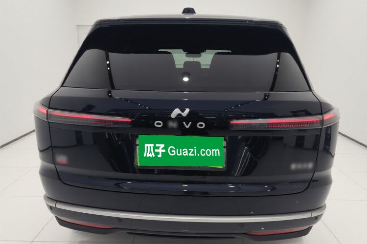 Used ONVO Luxeed L90 2025 Model—Ultra Six-Seater Version
