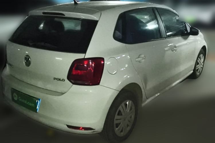 Used Volkswagen Polo 2014 1.4L Manual Fashion Edition