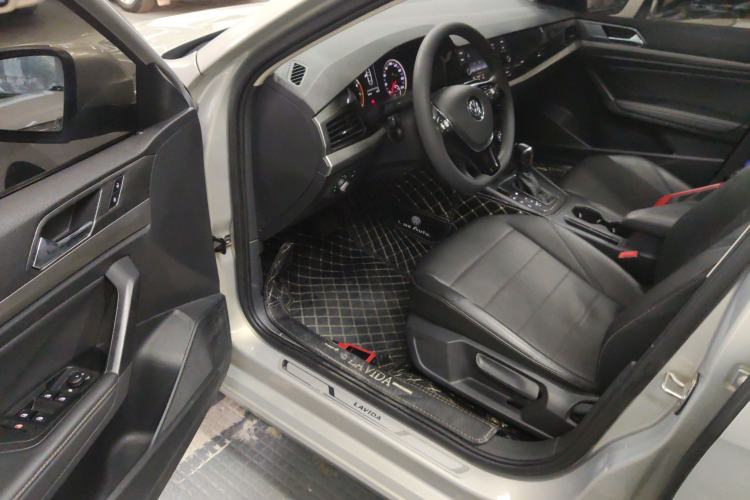 Used Volkswagen Lavida 2018 1.5L Automatic Comfort Edition China V Standard
