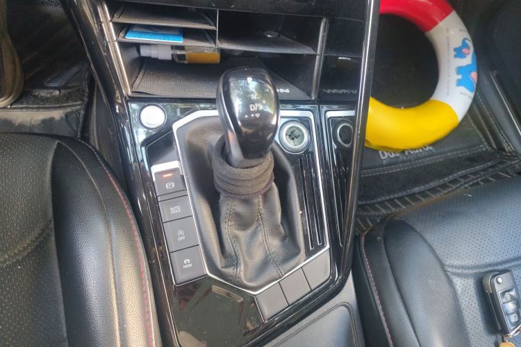 Used Volkswagen Tayron 2019 330TSI Two-Wheel Drive Luxury Model China VI Standard
