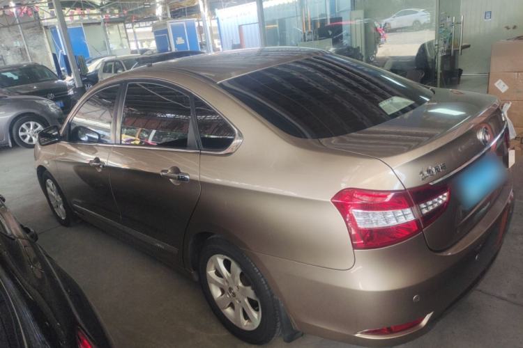 Used Dongfeng Aeolus A60 2014 1.6L Automatic Luxury Model