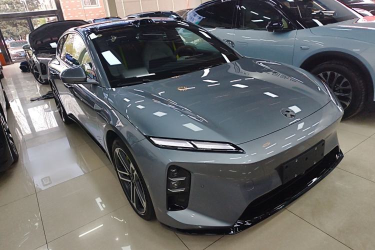 Used Nio ET5T 2025 Model Champion Commemorative Edition, 75kWh Touring
