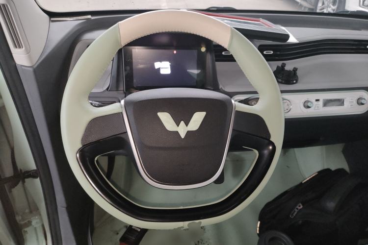 Used Wuling Hongguang MINIEV 2021 Macaron Premium Model – Lithium Iron Phosphate
