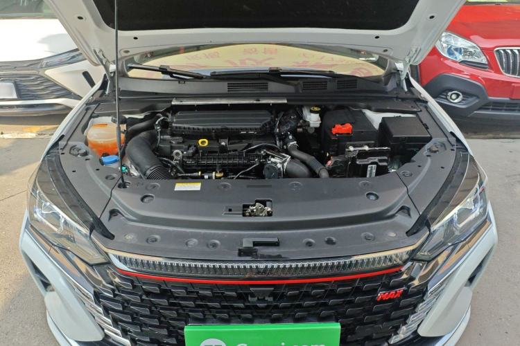 Used Dongfeng Aeolus Yixuan MAX 2023 1.5T Ultra-Stylish Trendsetting Dad Edition
