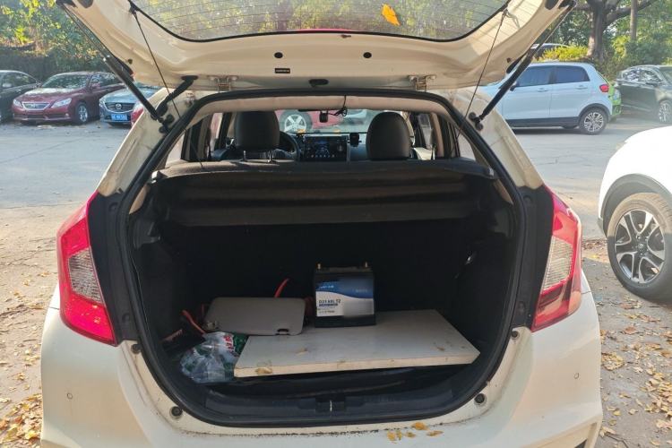 Used Honda Fit 2018 1.5L CVT Comfort Sunroof Version
